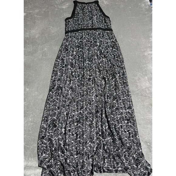 White House Black Market Maxi Dress Womens 10 Black Halter Empire Keyhole Front - Picture 5 of 5